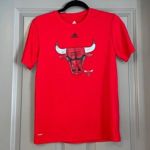 Boy’s Adidas Chicago Bulls tshirt